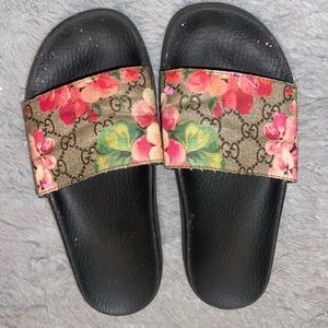 Authentic gucci slides